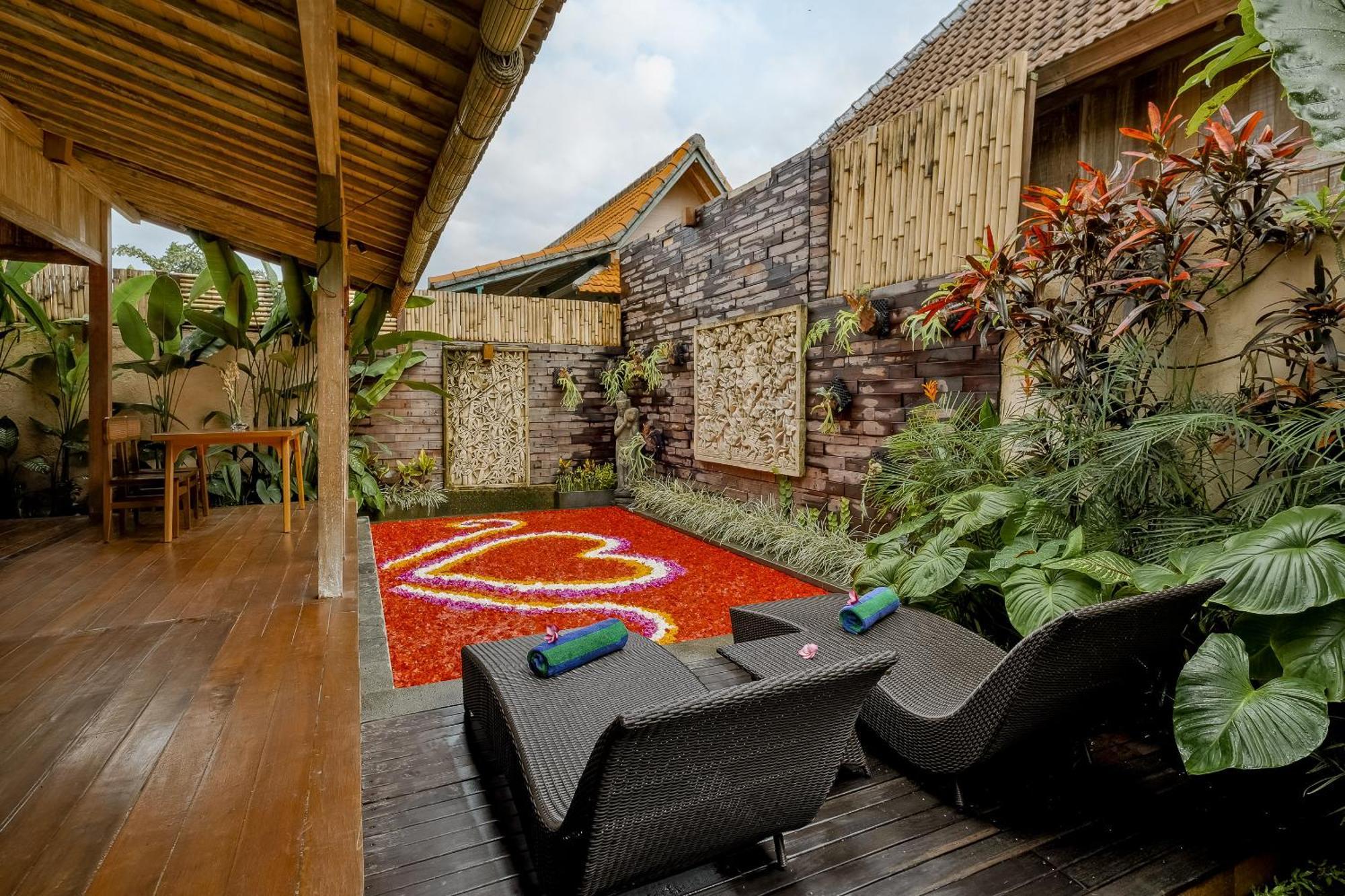The Ulon Ubud Villa מראה חיצוני תמונה