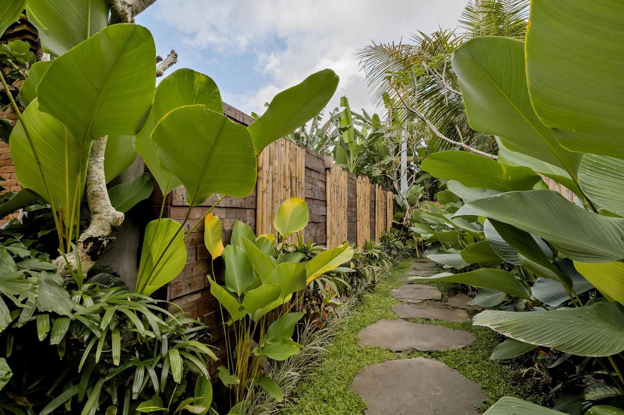 The Ulon Ubud Villa מראה חיצוני תמונה